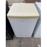 A WHITE MATSUI UNDERCOUNTER FREEZER