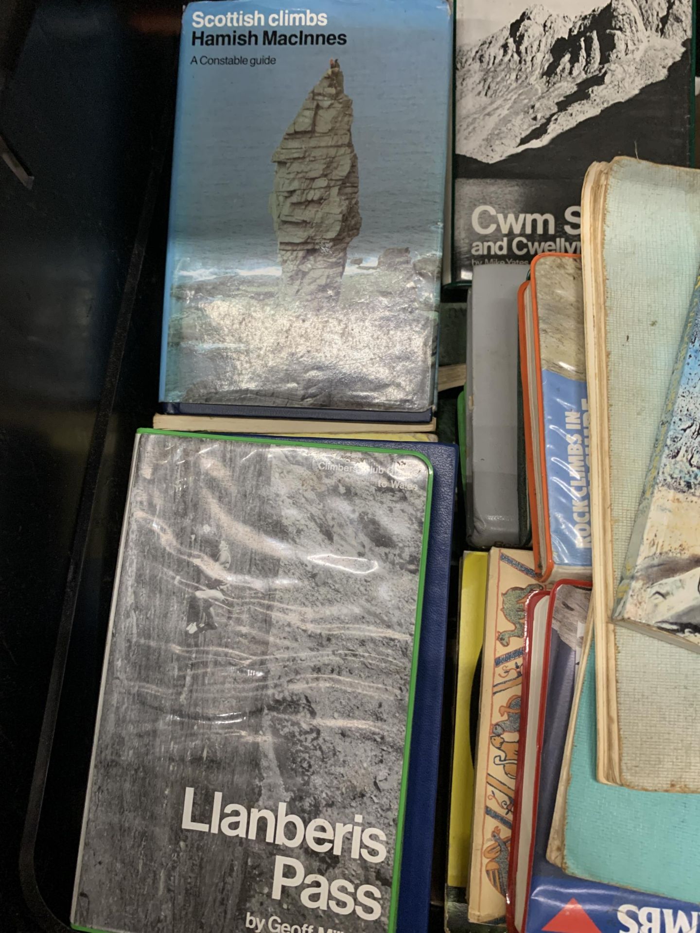 A BOX OF ASSORTED BOOKS AND MAPS, ROCK CLIMBING INTEREST - Image 2 of 7