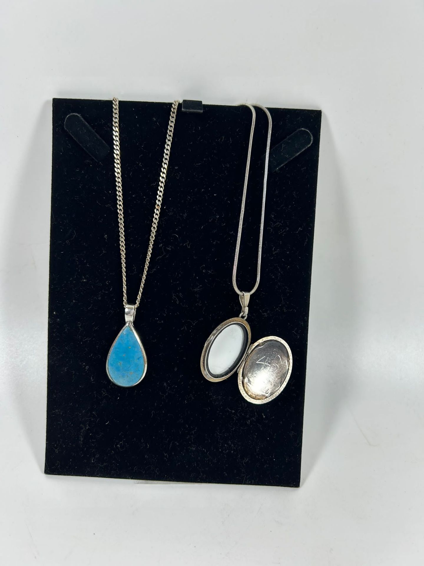TWO .925 SILVER NECKLACES WITH BLUE STONE AND LOCKET PENDANT DESIGNS, LARGEST 20" CHAIN LENGTH - Image 2 of 6