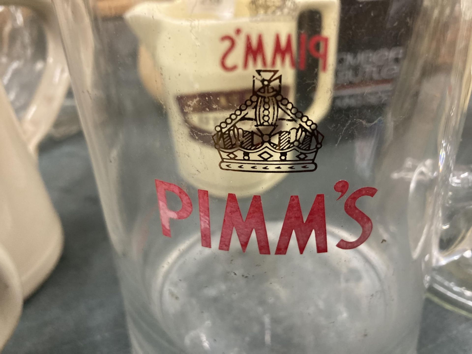 A LARGE PIMM'S PITCHER AND A 3 PINT PITCHER - Image 3 of 4