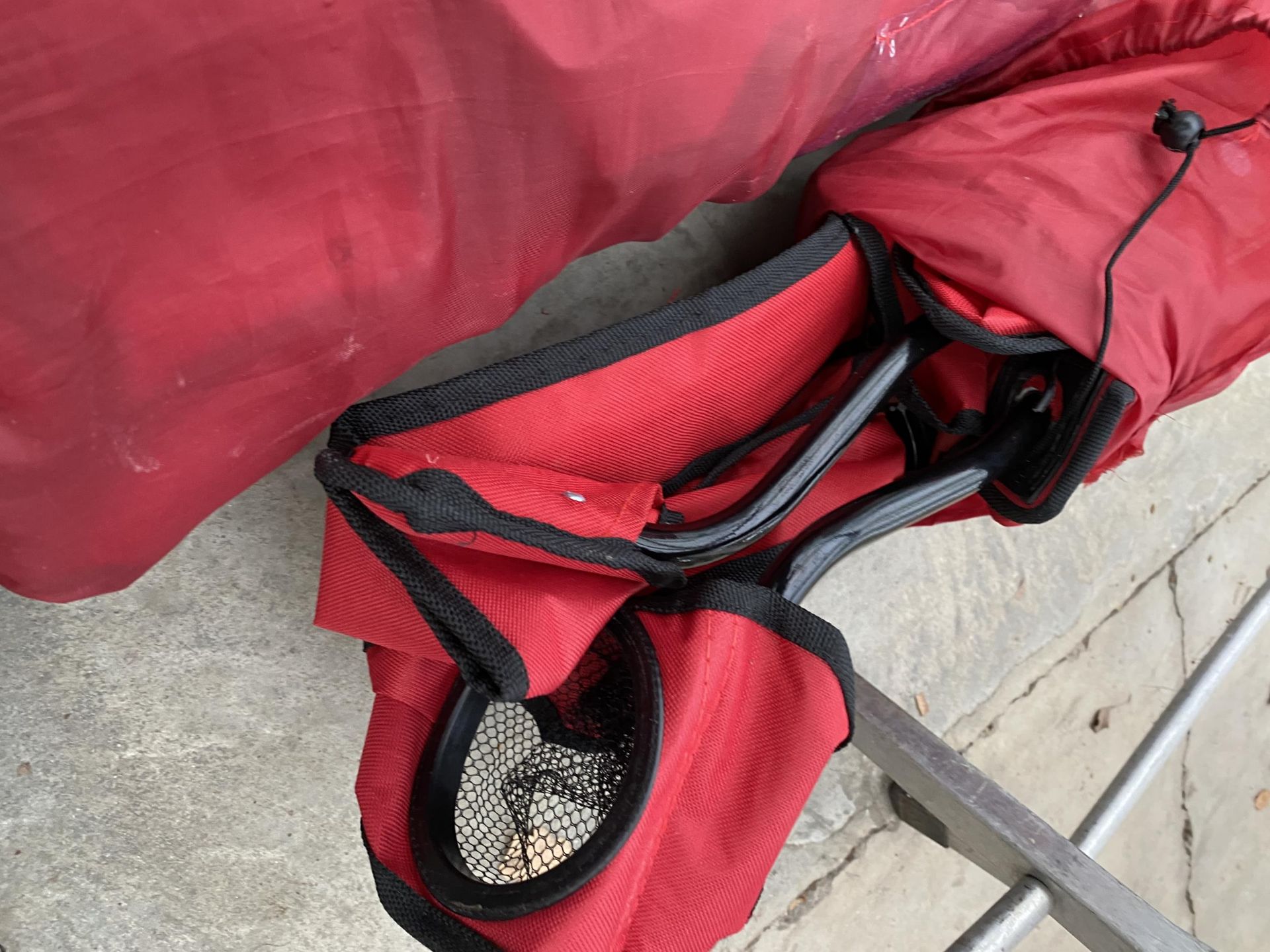 TWO FOLDING CAMPING CHAIRS WITH CARRY BAGS - Image 2 of 2