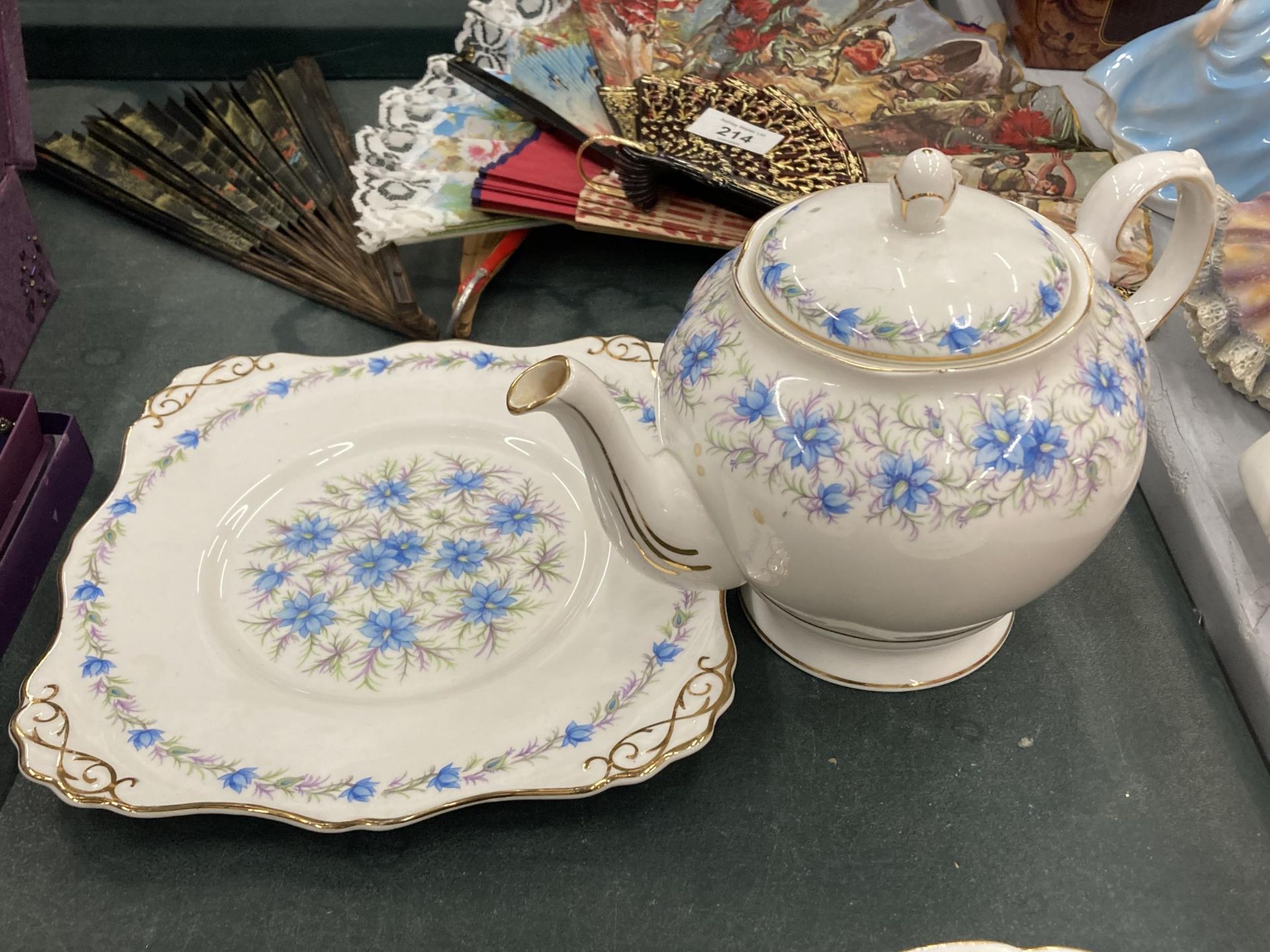 A ROYAL ALBERT TUSCAN 'LOVE IN THE MIST' TEAPOT, CAKE PLATE AND TWO TRIOS, GOOD CONDITION - Image 3 of 6