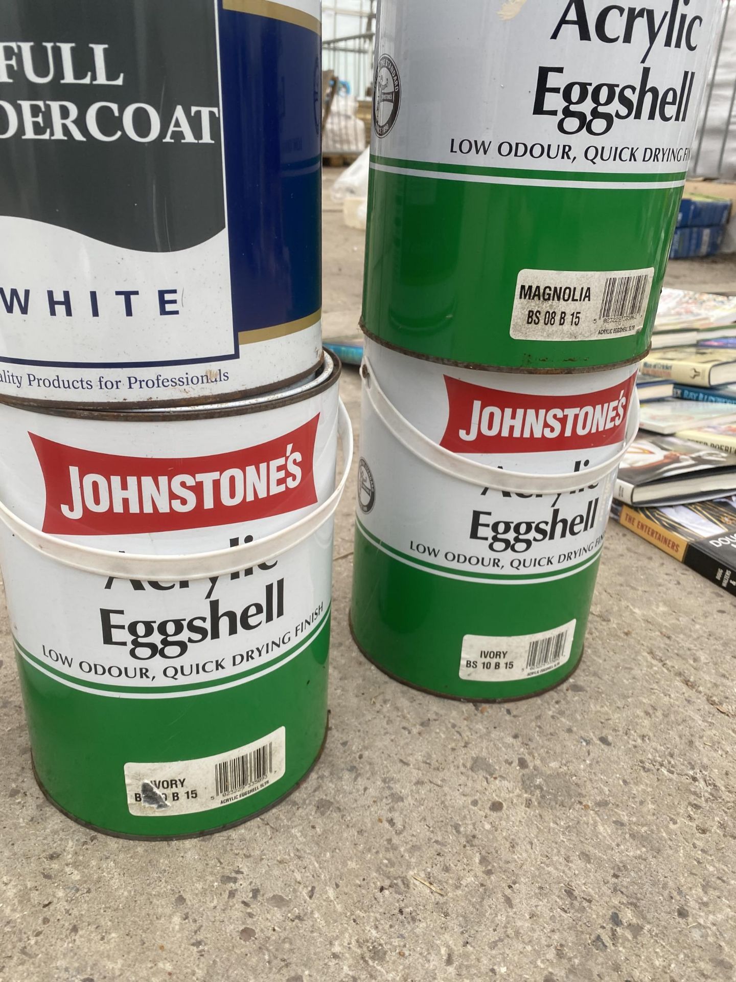 FOUR TINS OF PAINT AND A DRUM OF ROSATE36 - Image 3 of 3