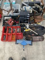 A LARGE ASSORTMENT OF TOOLS TO INCLUDE A DRILL, FOOT PUMP AND SHEARS ETC