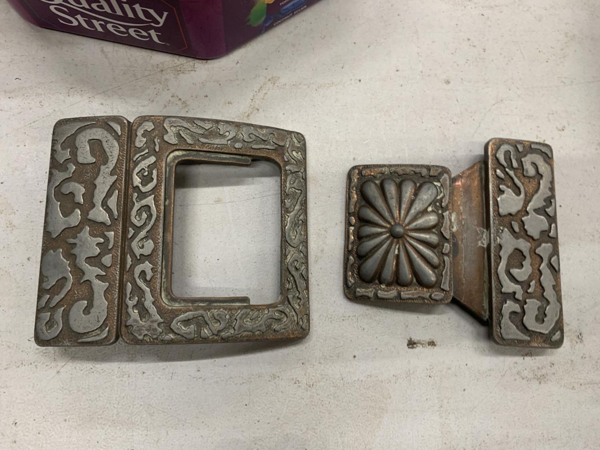 TWO LARGE ORNATE BELT BUCKLES - Image 2 of 3