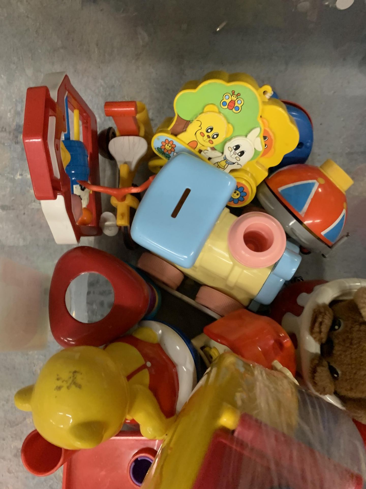 A QUANTITY OF YOUNG CHILDREN'S TOYS TO INCLUDE FISHERPRICE SHAPE SORTER, A KIDDICRAFT MUSIC BOX, A - Image 2 of 2