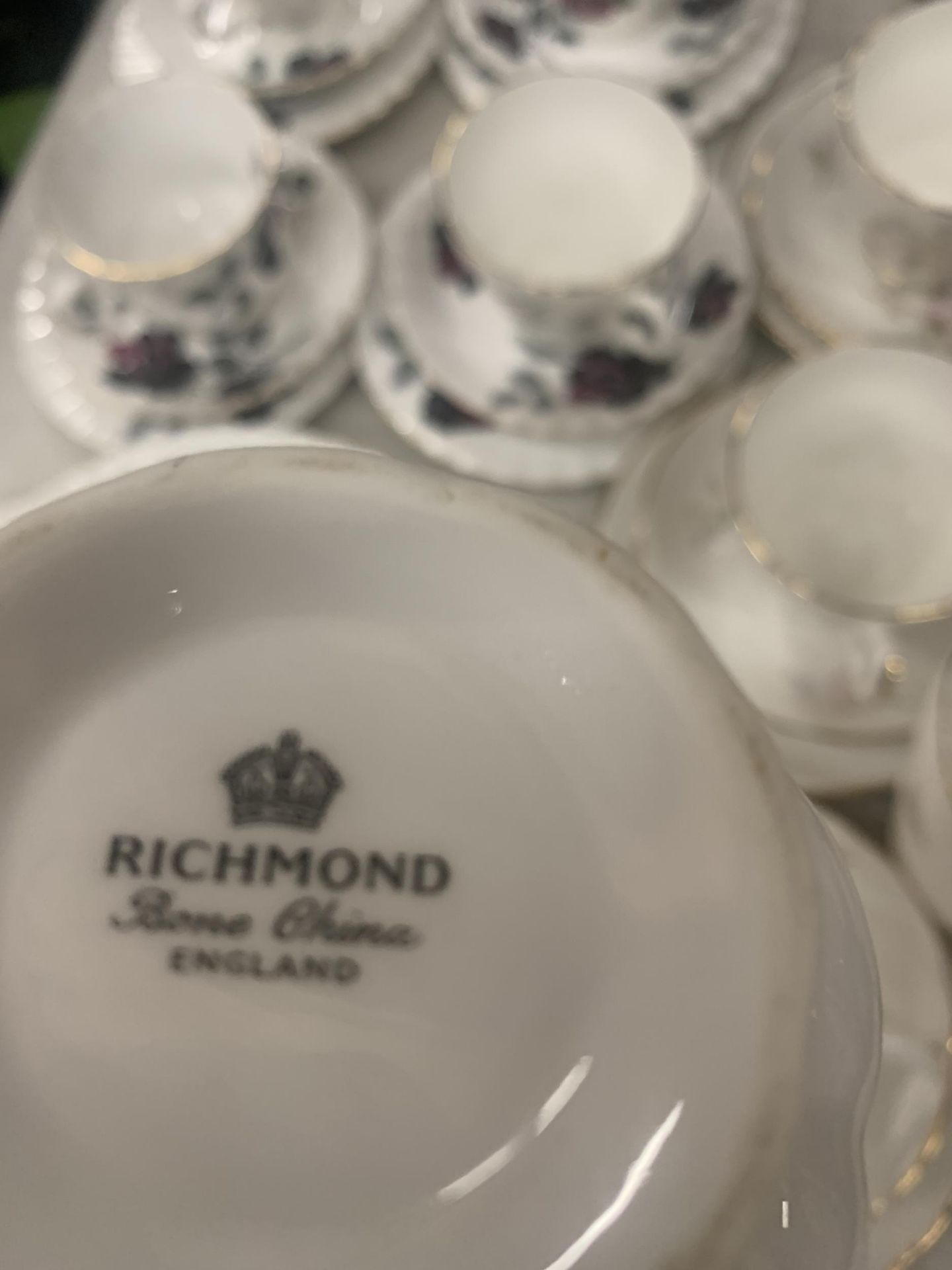 TWO PART TEA SETS - MONTFORT AND RICHMOND - Bild 5 aus 7