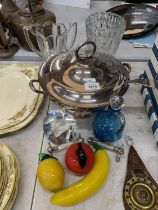 A COLLECTION OF ITEMS TO INCLUDE A LIDDED METAL DISH, GLASS VASES, FRUITS, KNIFE RESTS ETC