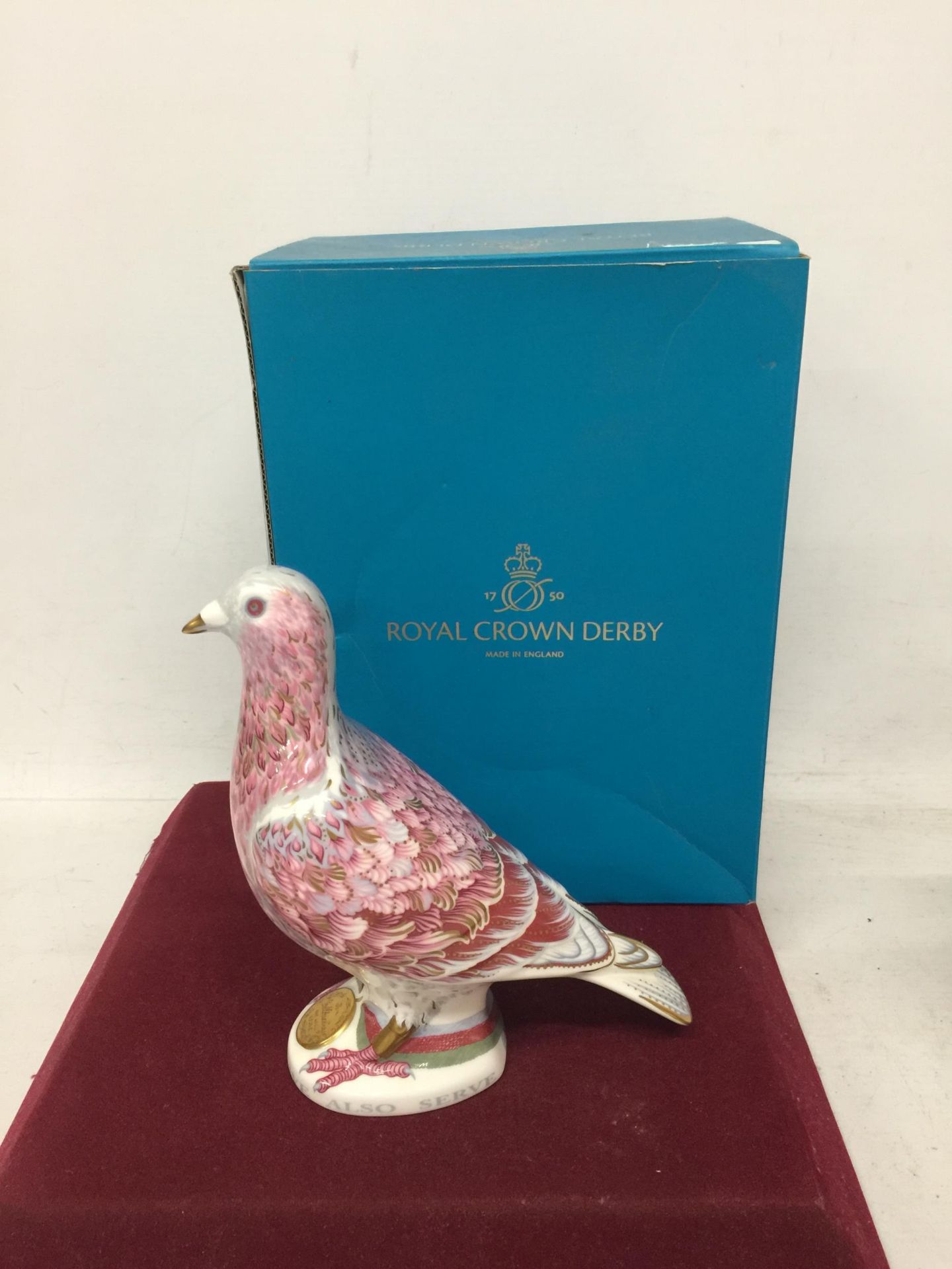 A ROYAL CROWN DERBY BOXED WAR PIGEON LIMITED EDITION PAPER WEIGHT - Image 5 of 5