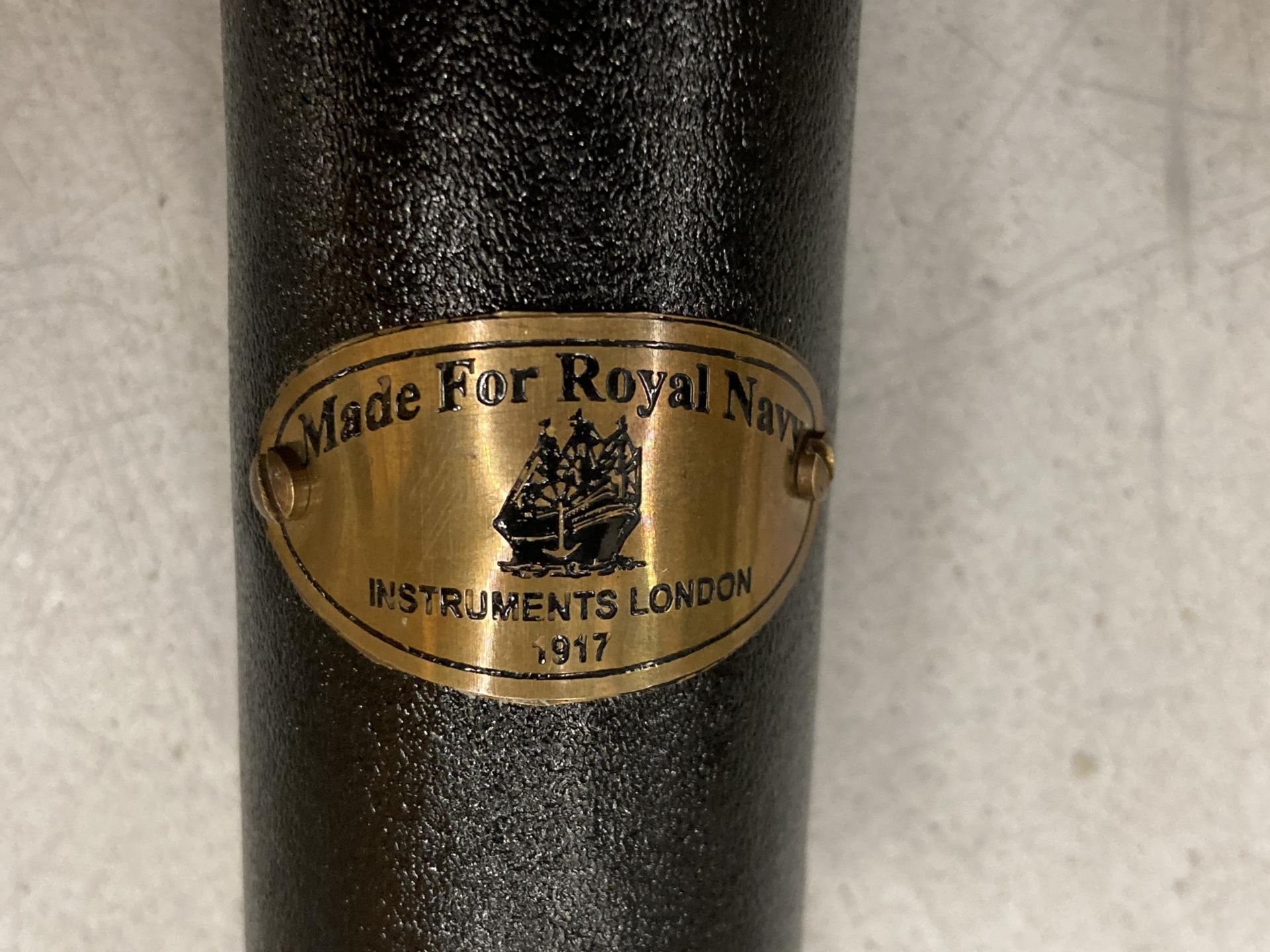 A BRASS AND LEATHER ROYAL NAVY TELESCOPE - Image 2 of 3