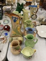 A COLLECTION OF VINTAGE JUGS TO INCLUDE CROWN CORONA, WADE, DARTMOUTH, ETC - 11 IN TOTAL