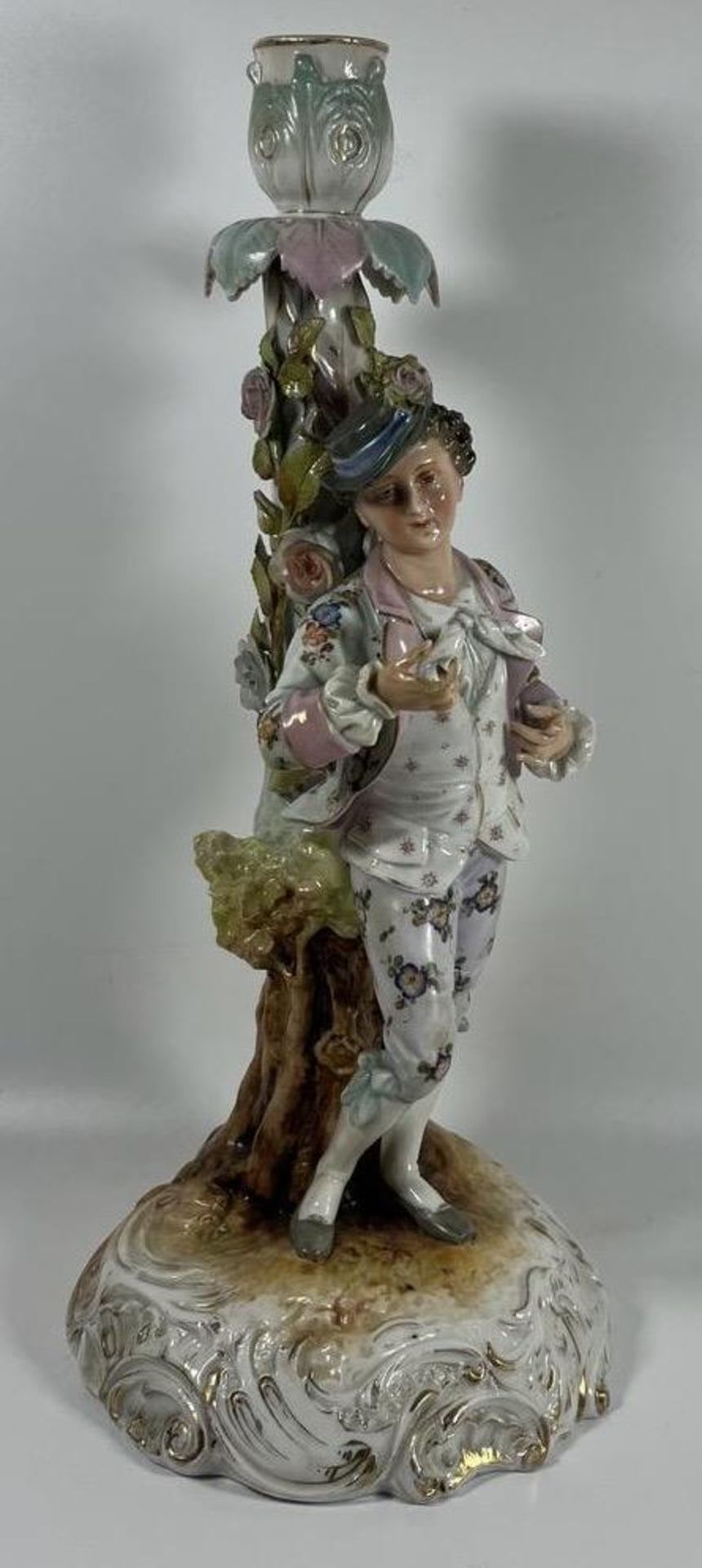 A LARGE ANTIQUE VOLKSTEDT PORCELAIN FIGURAL CANDELSTICK, MARKED TO BASE, TOP A/F, HEIGHT 33CM - Image 2 of 6