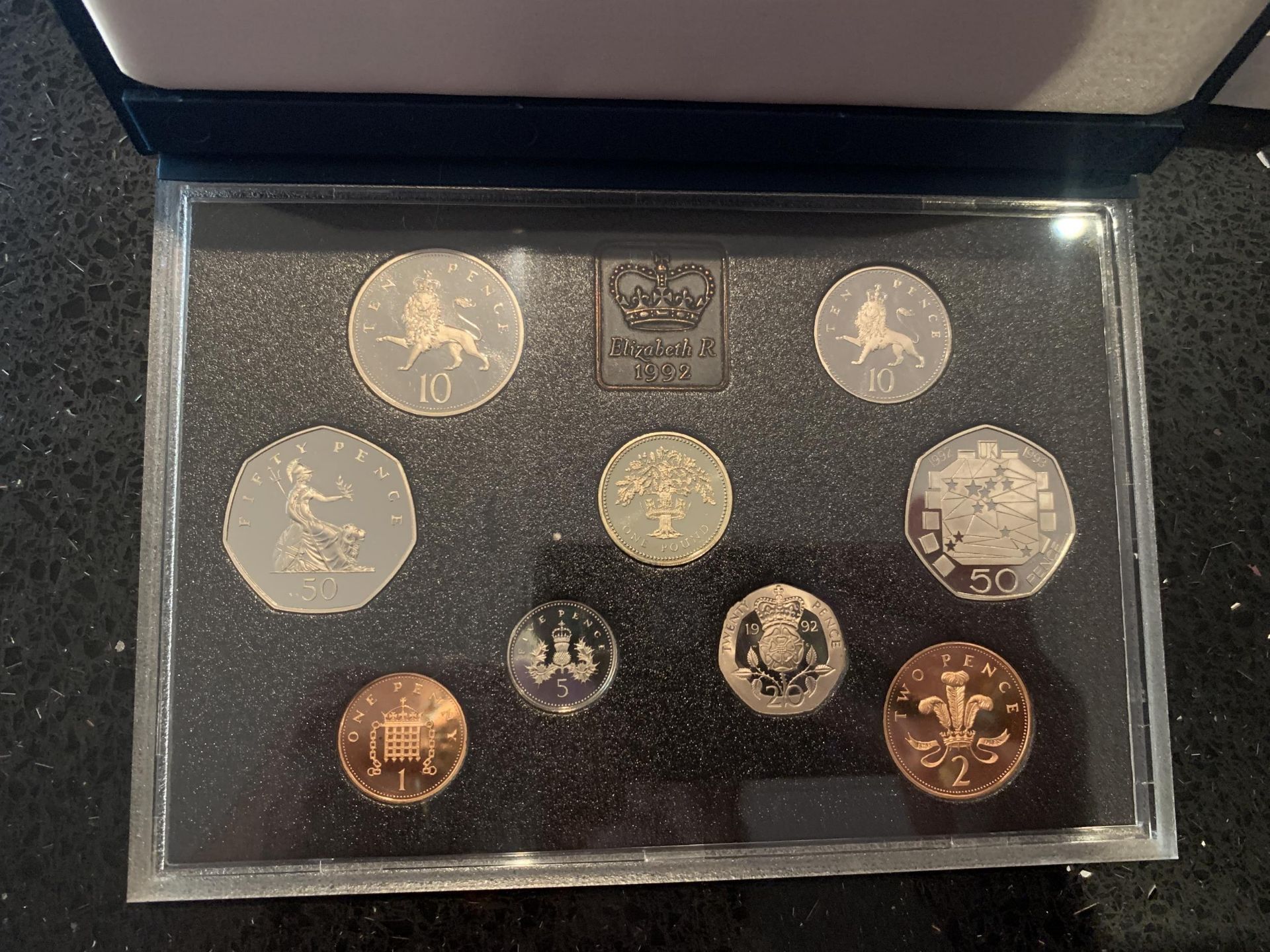 A UK 1992 PROOF COIN COLLECTION . BOXED WITH COA - Image 3 of 3