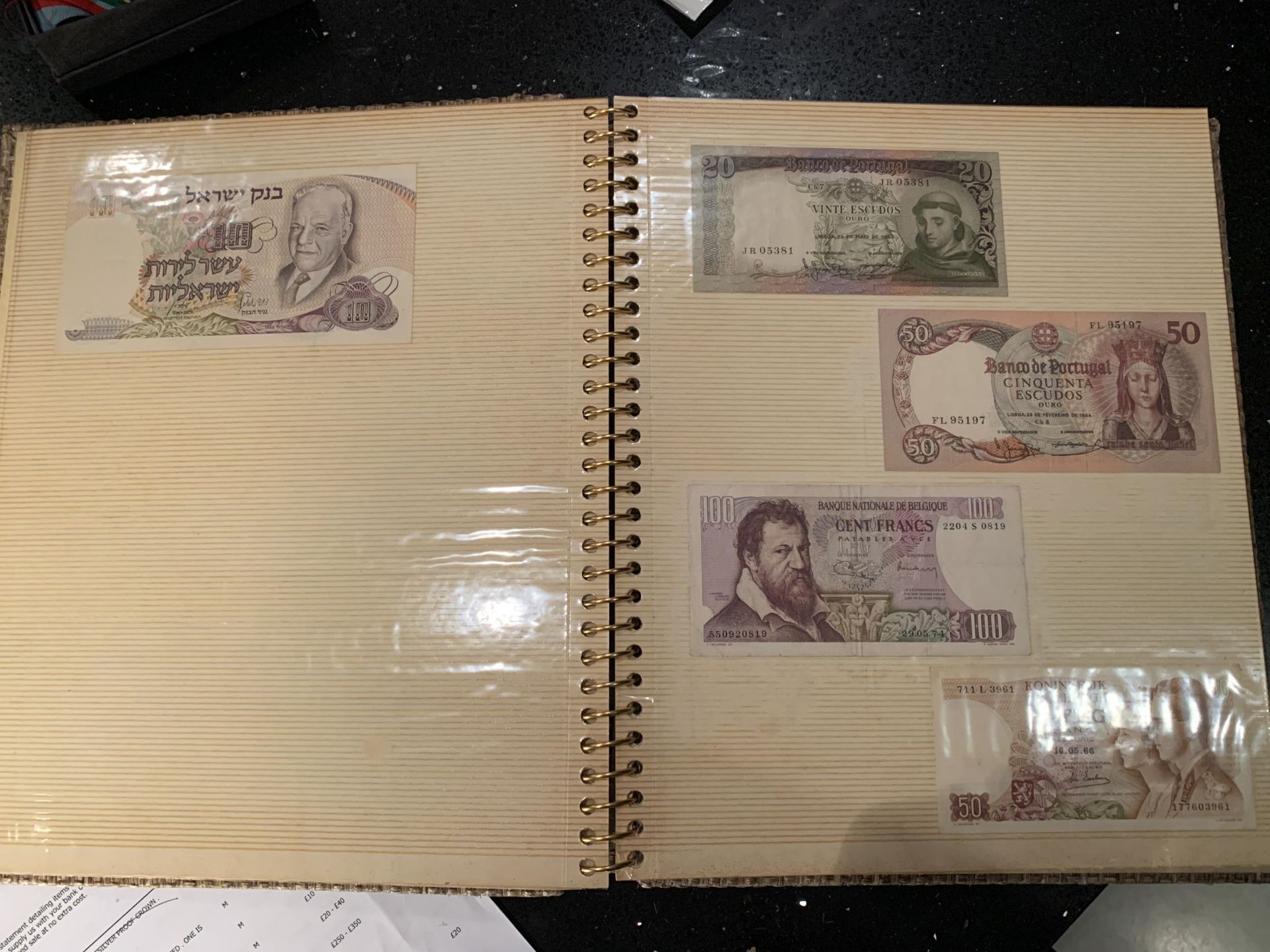BINDER OF BANKNOTES TO INCLUDE : GERMANY 1970 5DM , AUSTRIA 1962 20SCH , 1970 50 SCH , PORTUGAL 1964 - Image 2 of 5