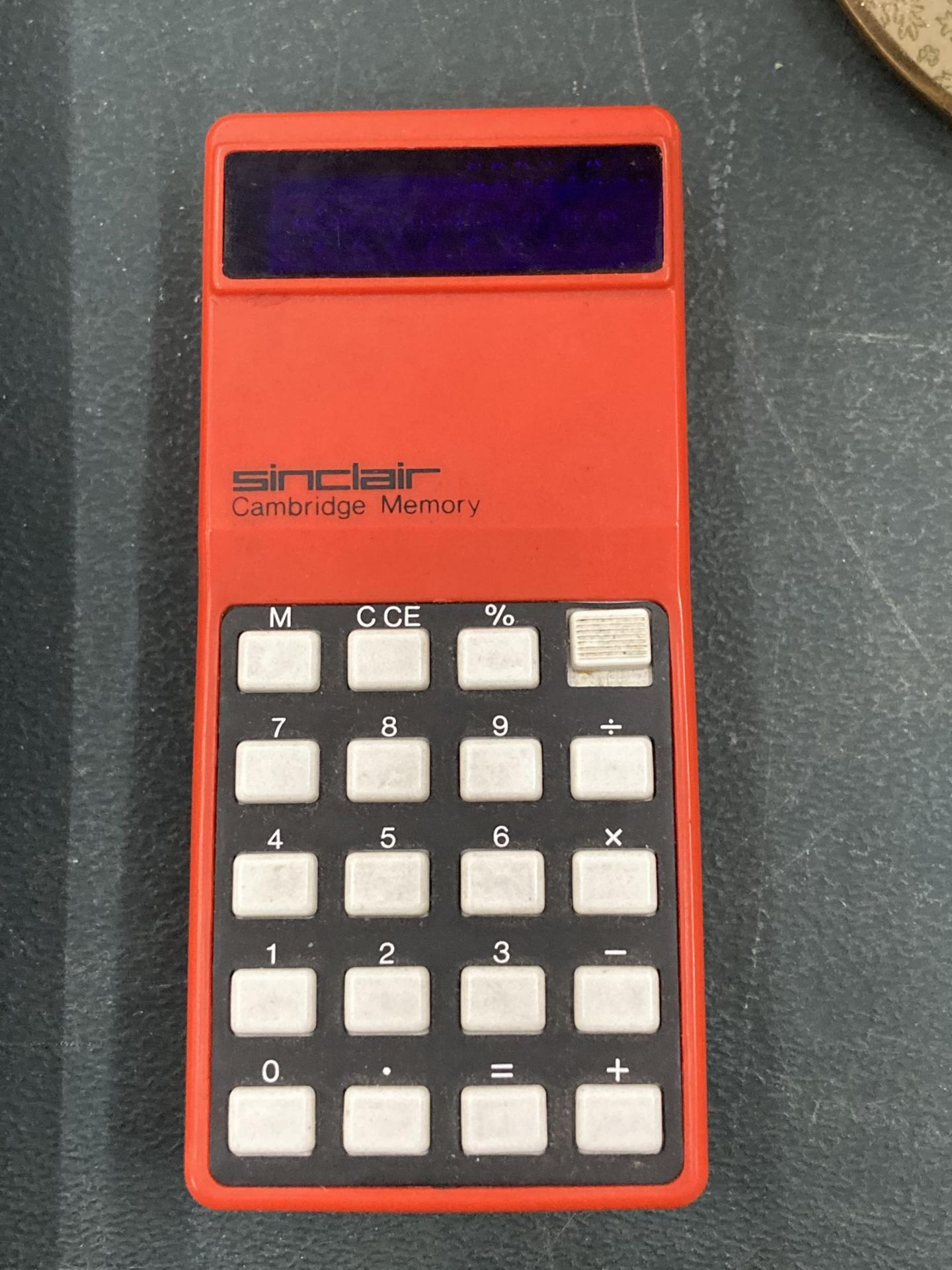 A RARE RETRO SINCLAIR CAMBRIDGE MEMORY CALCULATOR