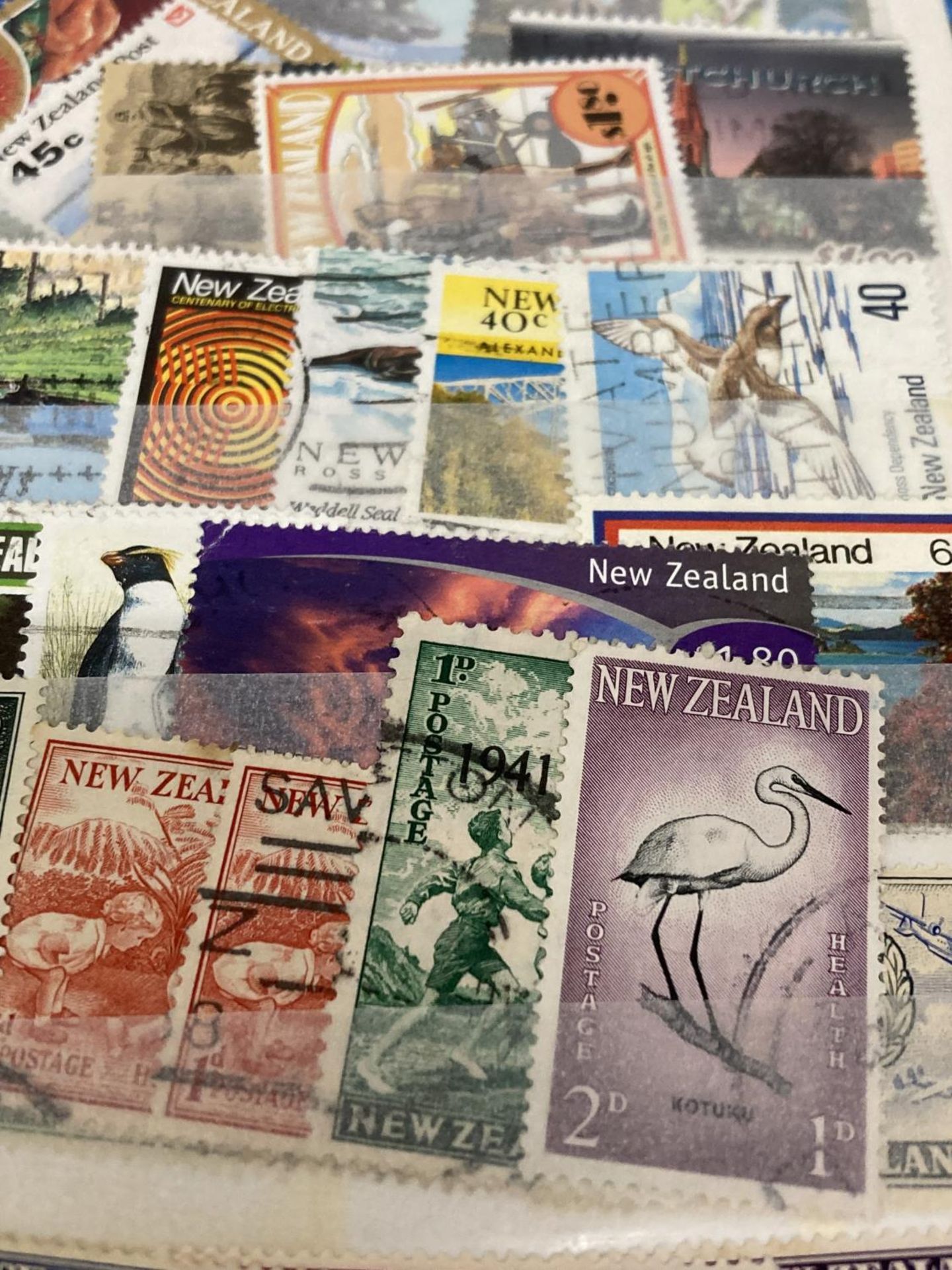 TWO ALBUMS CONTAINING STAMPS OF NEW ZEALAND - Image 2 of 5