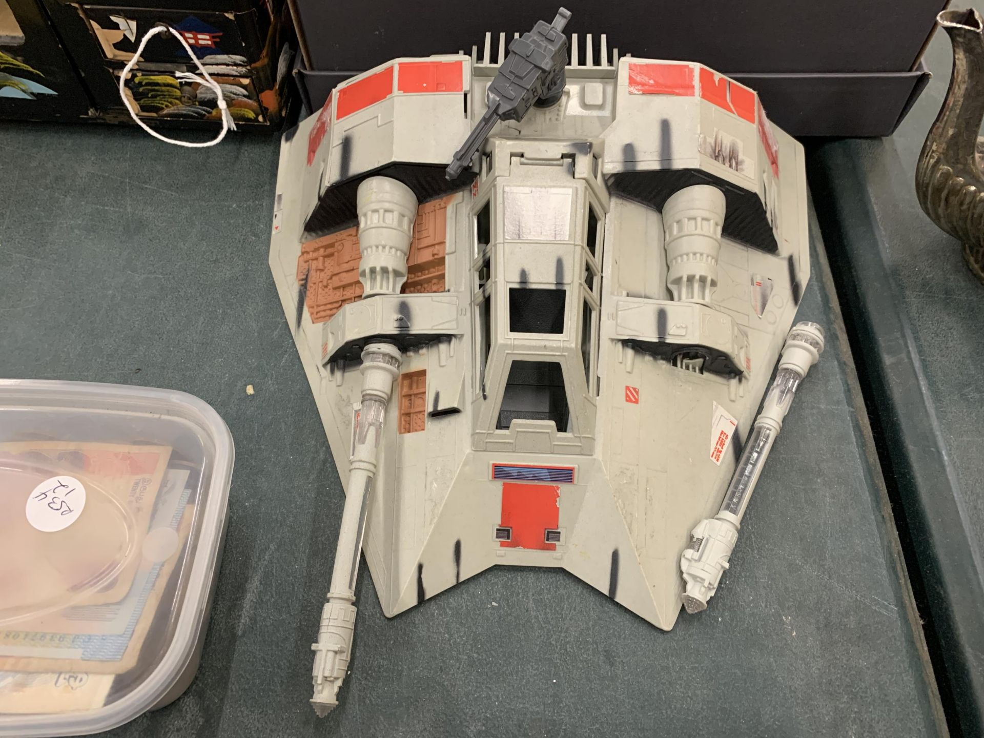 A SPACESHIP TOY MODEL