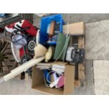 AN ASSORTMENT OF HOUSEHOLD CLEARANCE ITEMS