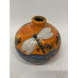 AN ANITA HARRIS HAND PAINTED AND SIGNED IN GOLD DRAGONFLY VASE