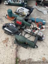 AN ASSORTMENT OF POWER TOOLS TO INCLUDE SANDERS, A WOOD PLANE AND AN ANGLE GRINDER