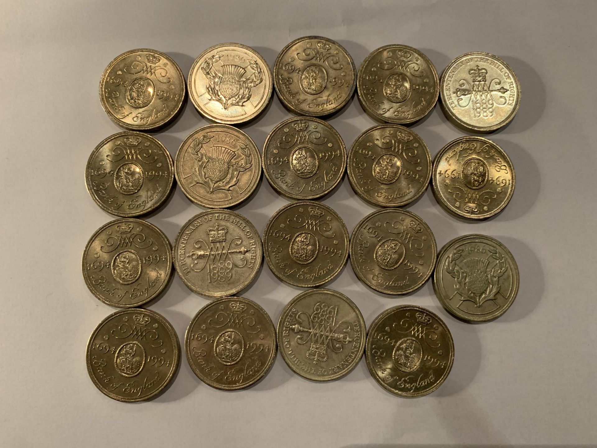 A SELECTION OF 19 UK £2 COINS , MAINLY UNCIRCULATED