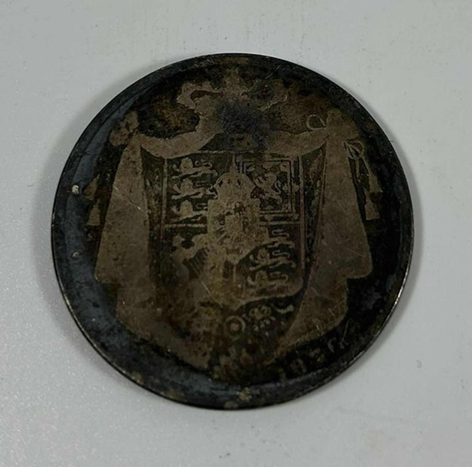 A WILLIAM IV 1836 SILVER HALF CROWN - Image 2 of 2