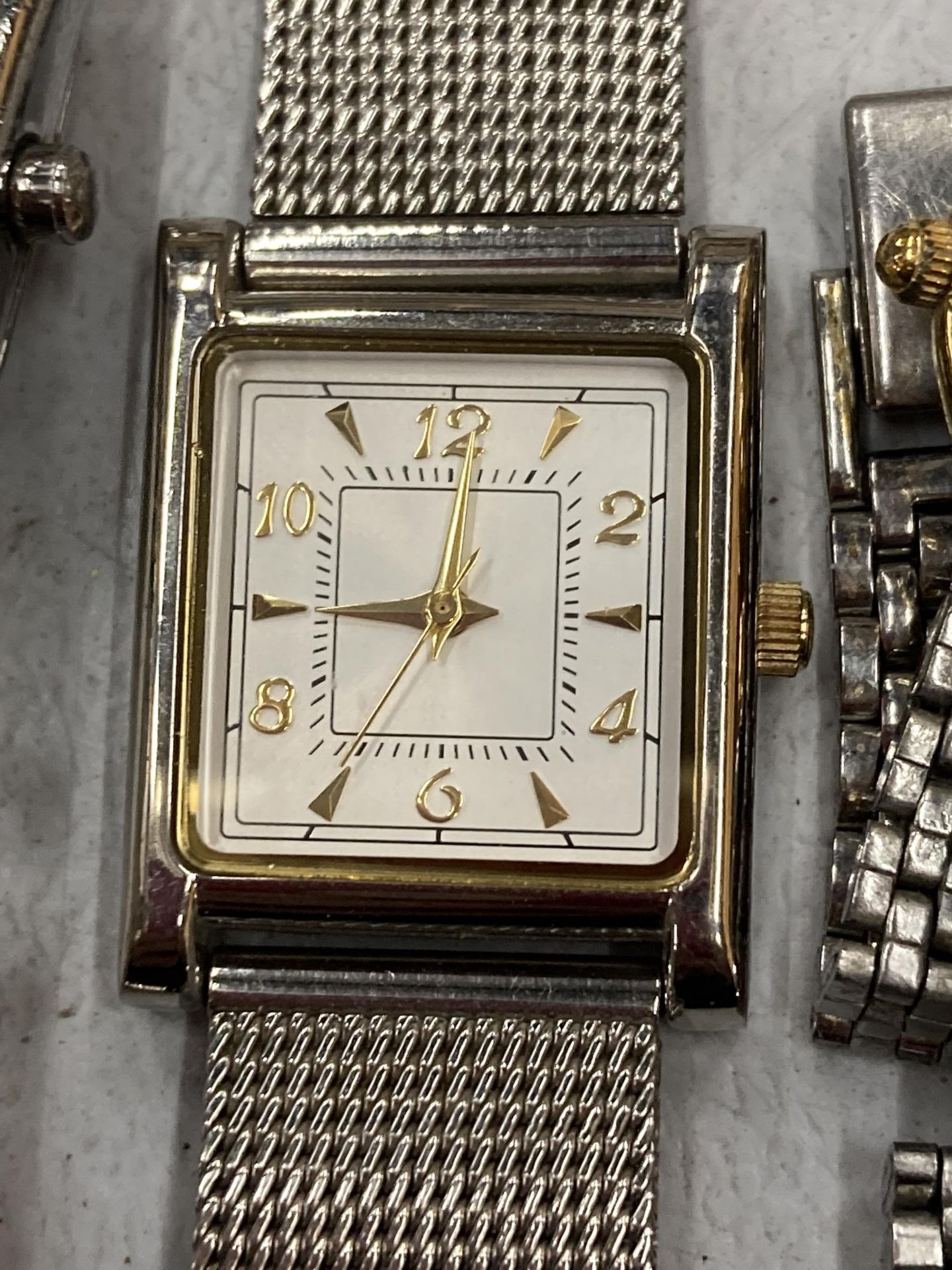 A QUANTITY OF WRISTWATCHES TO INCLUDE LIMIT - 8 IN TOTAL - Image 3 of 6