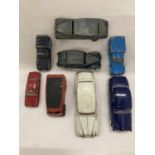 A COLLECTION OF VINTAGE DIE-CAST CARS TO INCLUDE DINKY TOYS - 8 IN TOTAL