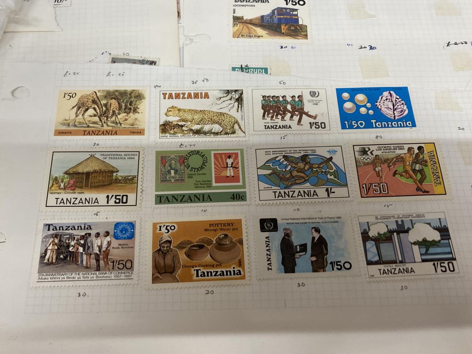 TEN PLUS SHEETS CONTAINING STAMPS FROM TANZANIA - Bild 3 aus 6