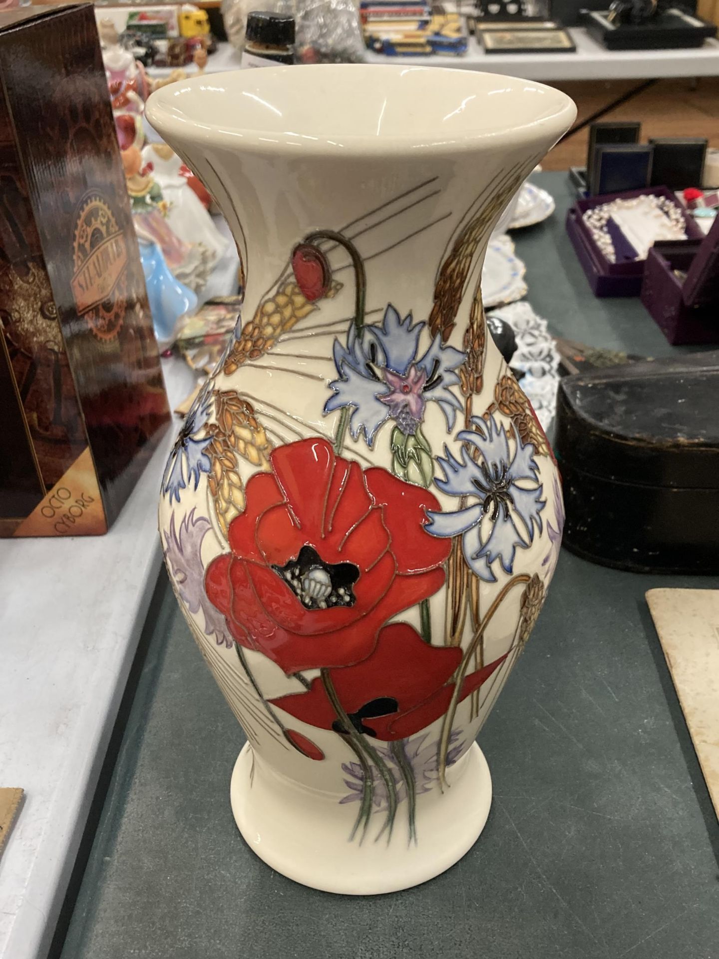 A LARGE MOORCROFT POPPY TRIAL VASE HEIGHT 12" - Image 2 of 4