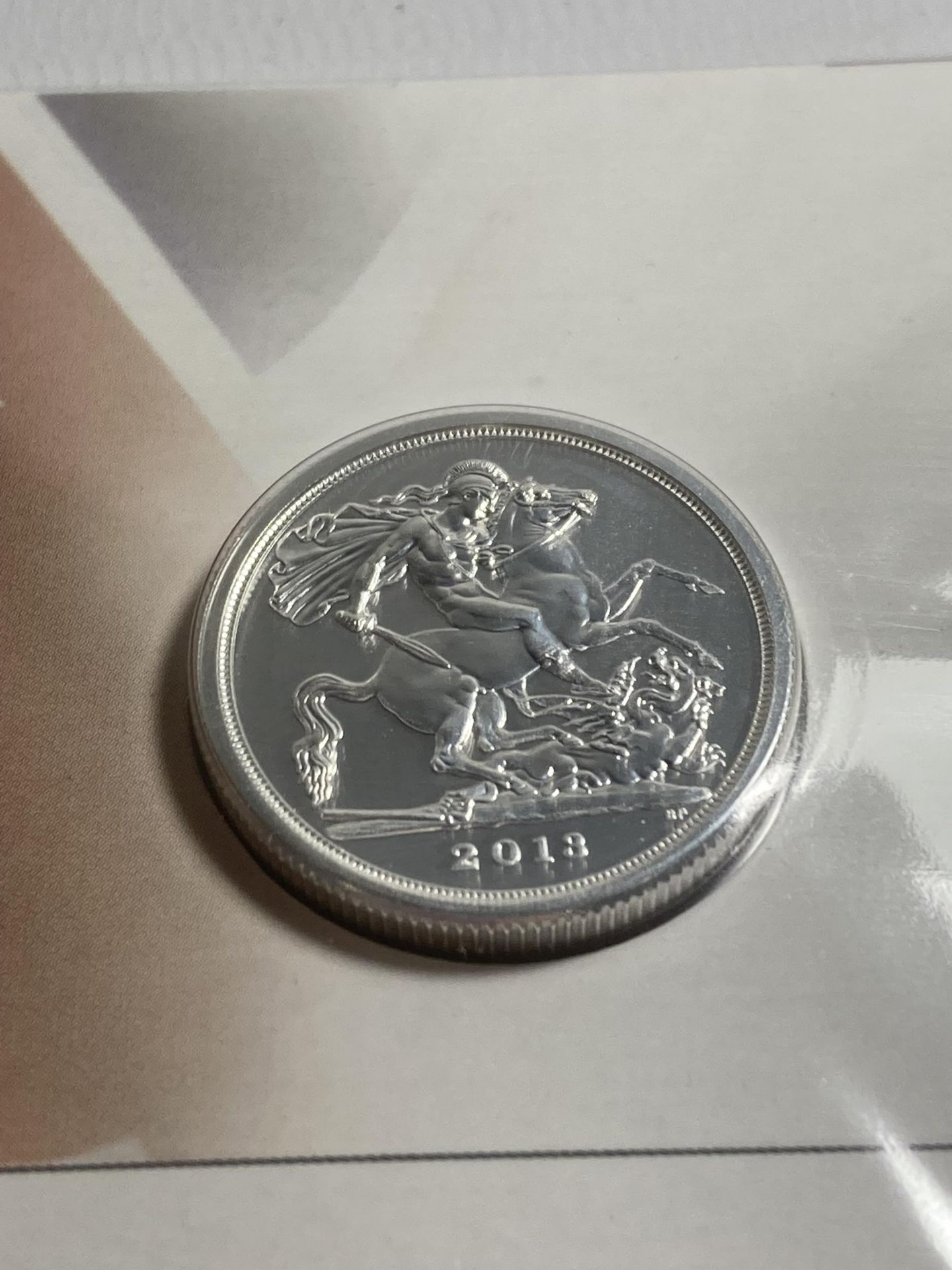 A ROYAL MINT GEORGE AND THE DRAGON 2013 UK £20 FINE SILVER COIN - Image 2 of 3