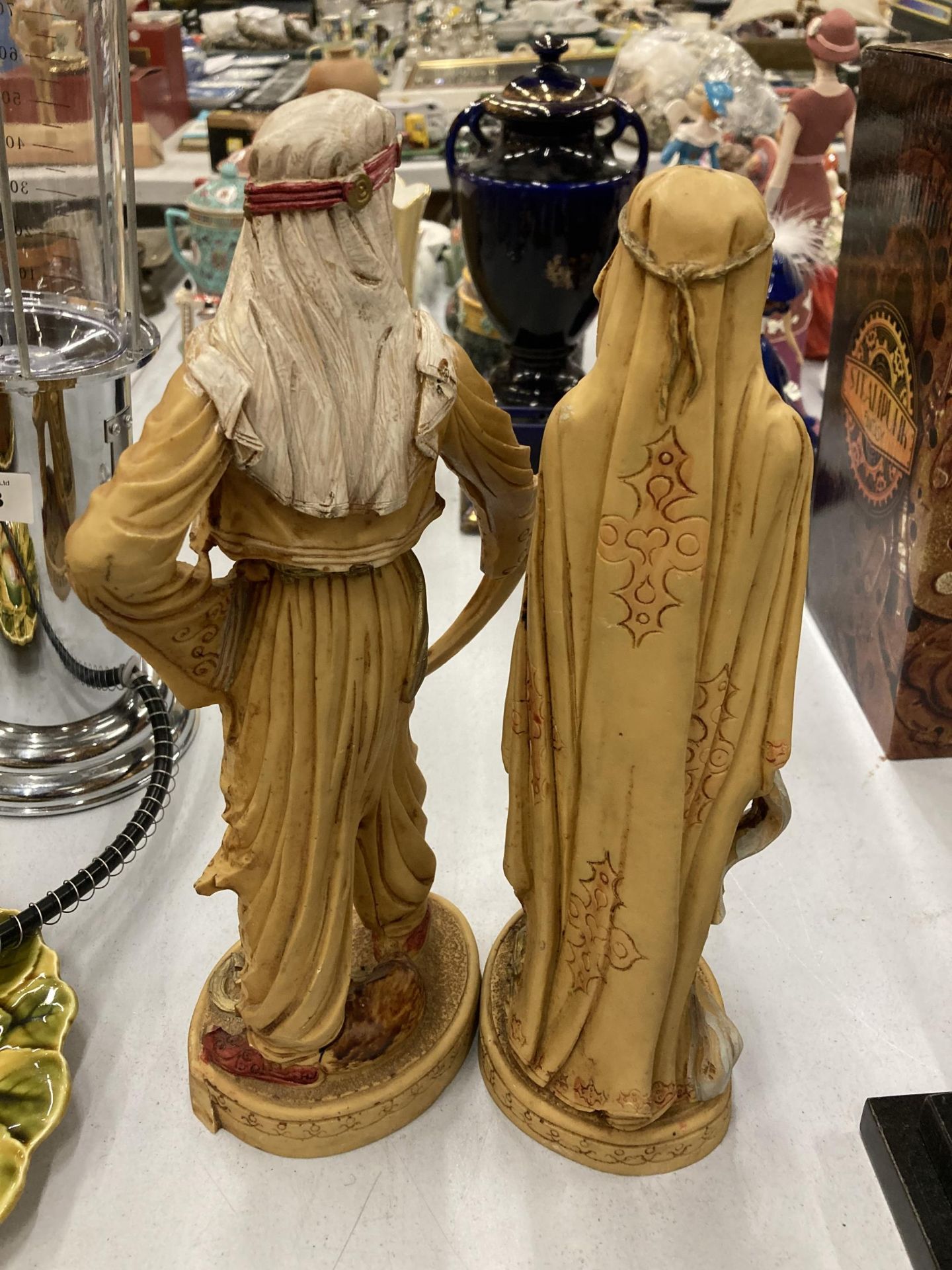 TWO VERY HEAVY SHEIKH AND ARAB LADY FIGURES, HEIGHT 31CM - Image 3 of 3