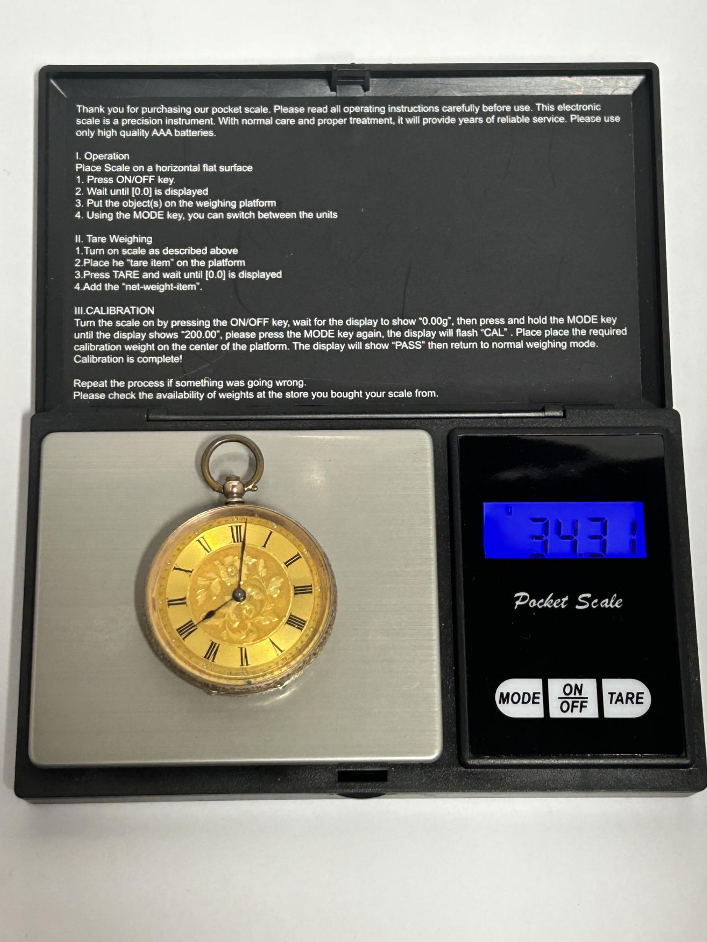 A 9CT YELLOW GOLD LADIES OPEN FACE, KEY WIND POCKET WATCH WITH ETCHED FLORAL DIAL, GROSS WEIGHT 34. - Bild 5 aus 5