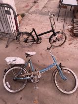 TWO VINTAGE BIKES TO INCLUDE A WINDSOR ETC
