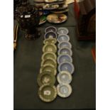 A COLLECTION OF WEDGWOOD BLUE AND GREEN PIN TRAYS AND ASHTRAYS