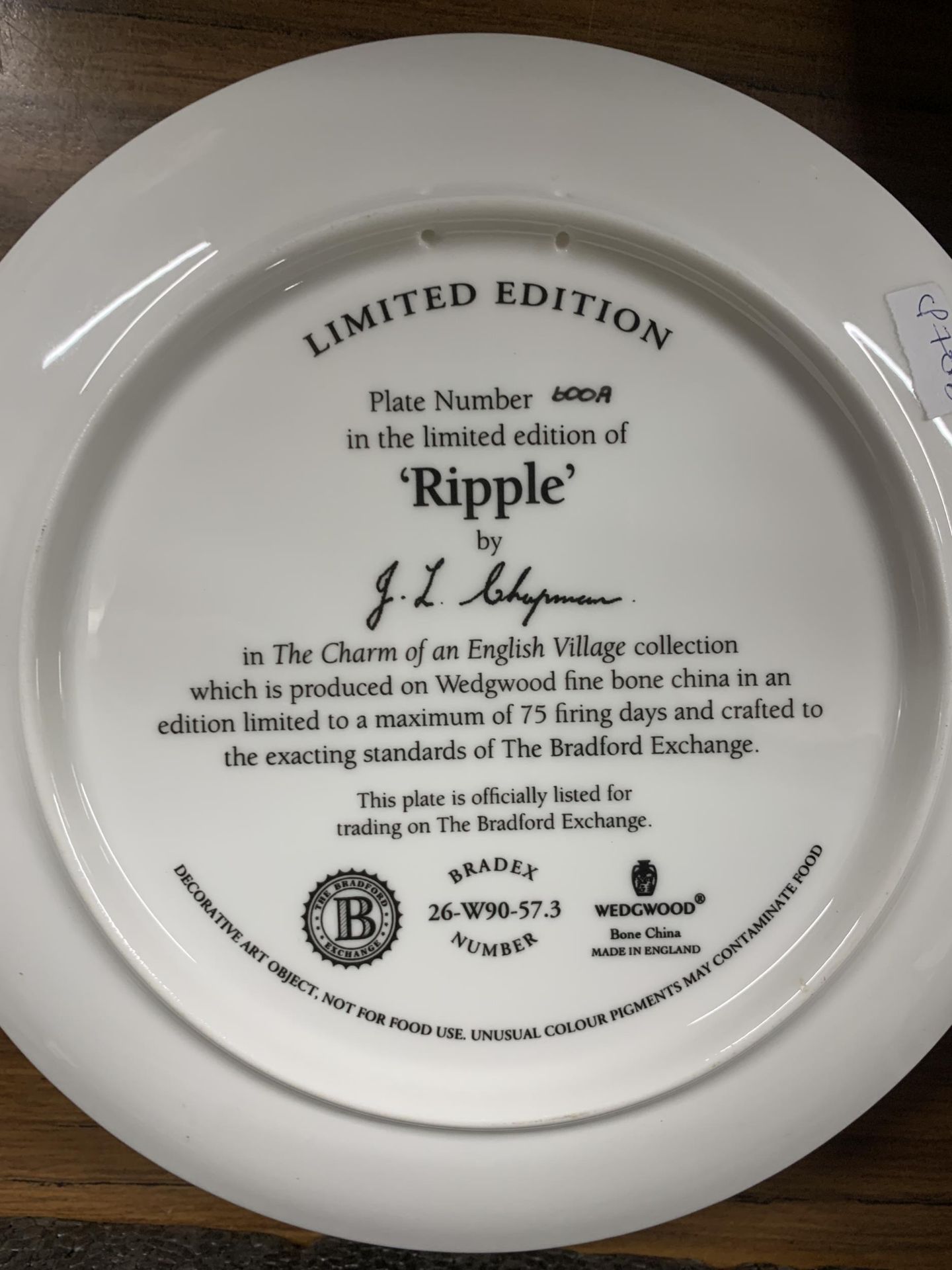 A QUANTITY OF COLLECTOR'S PLATES SOME IN BOXES WITH CERTIFICATES TO INCLUDE ROYAL DOULTON AND - Image 7 of 7