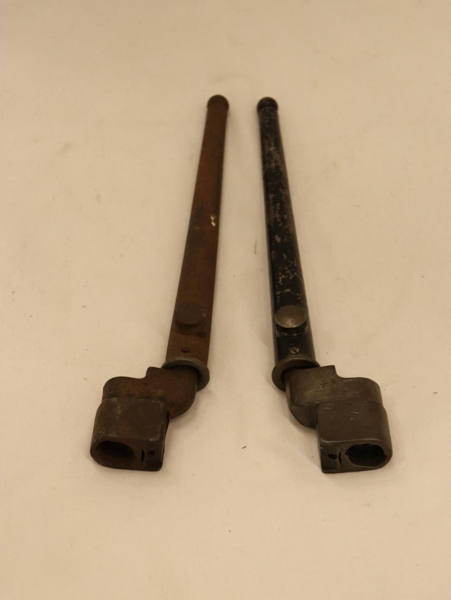 TWO MILITARY BAYONETS - Image 2 of 4