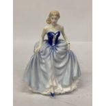 A ROYAL DOULTON FIGURINE FROM THE PRETTY LADIES COLLECTION "FIGURE OF THE YEAR 2004 SUSAN" HN4532