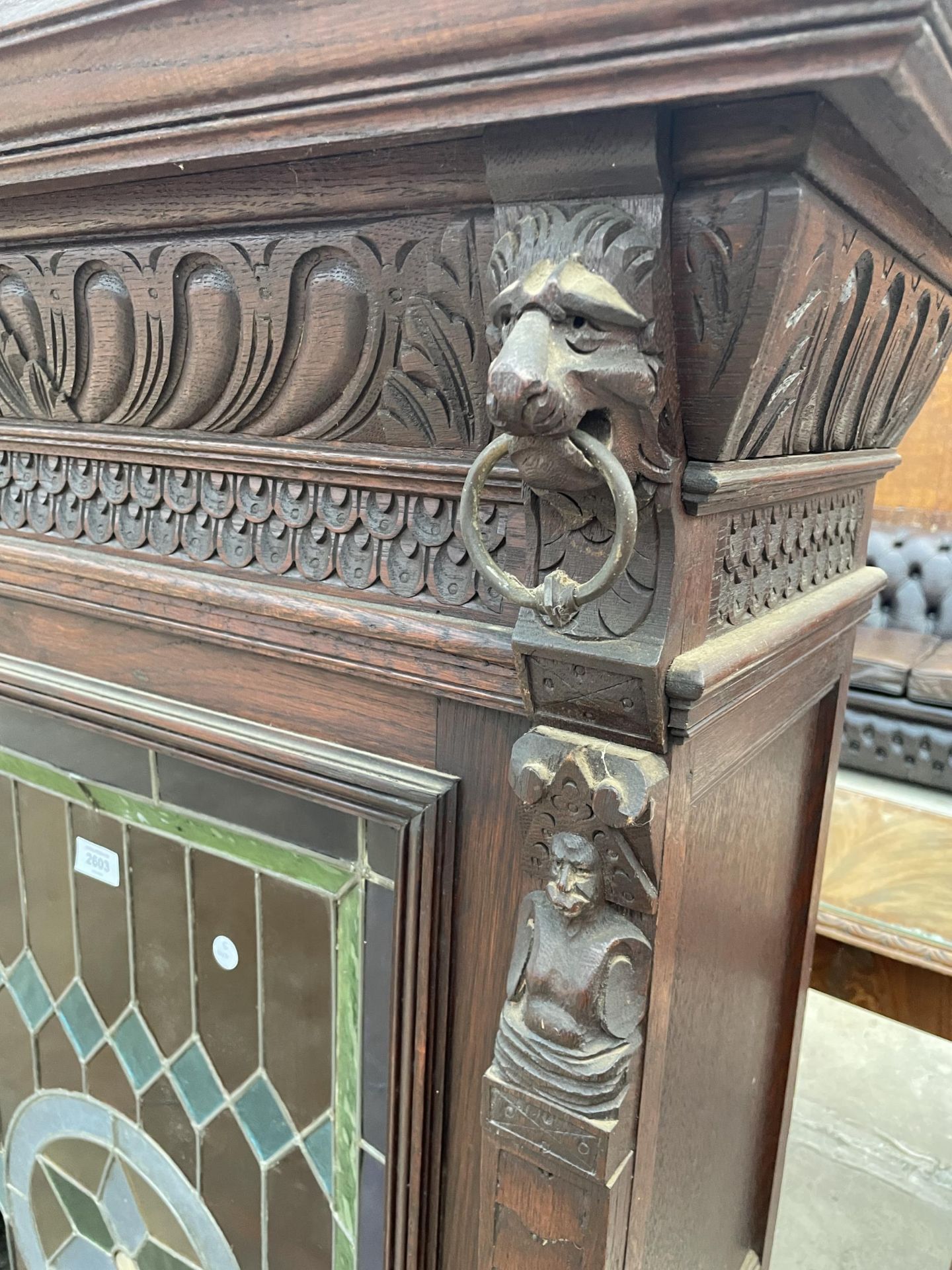 A VICTORIAN GOTHIC OAK CABINET WITH COLOURED GLASS AND LEADED DOOR, 38" WIDE - Bild 4 aus 7