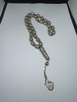 A SILVER NECKLACE