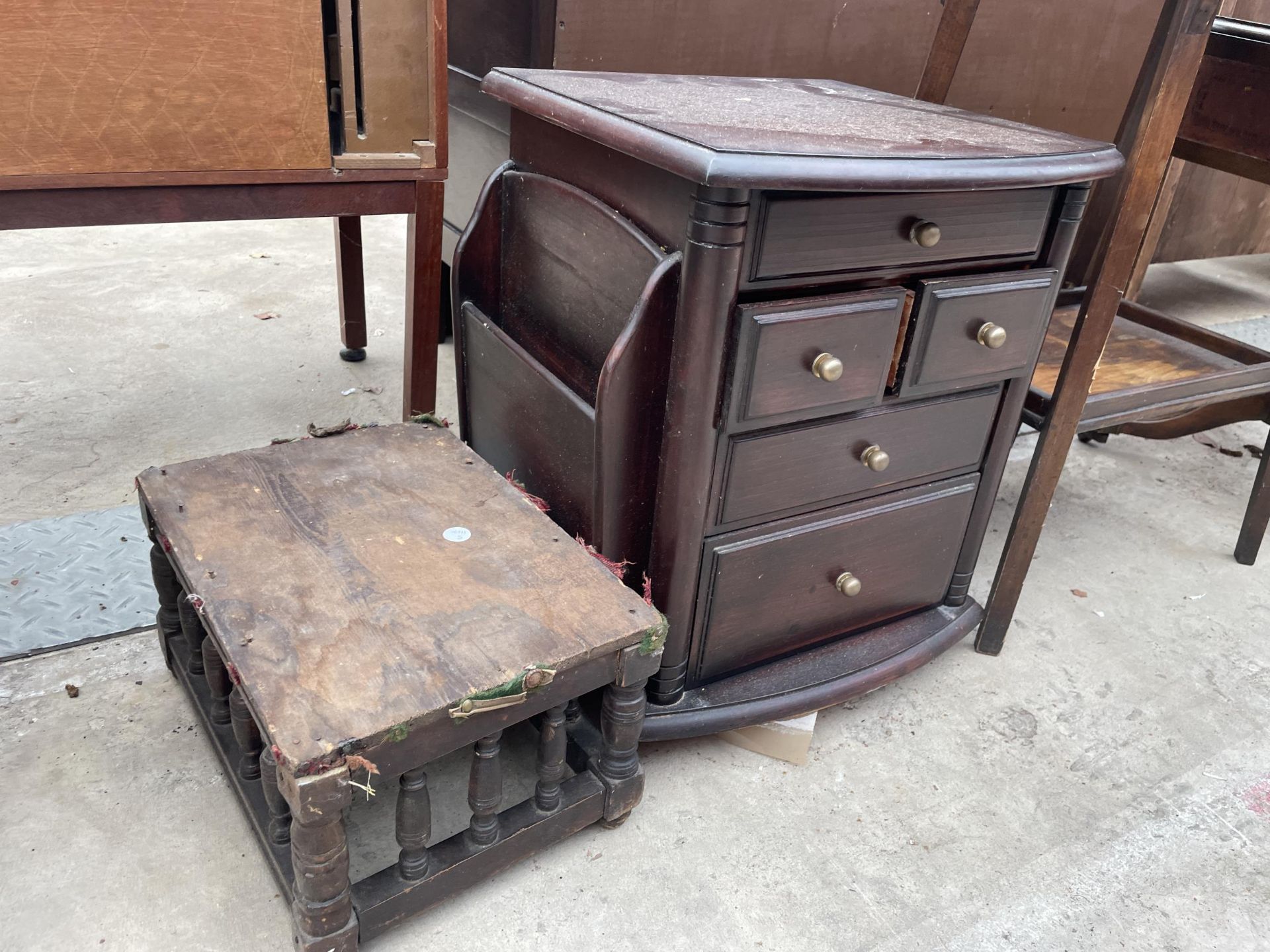 A SMALL STOOL, CENTRE TABLE, MAGAZINE RACK/CHEST AND SMALL SOFA TABLE - Image 2 of 4