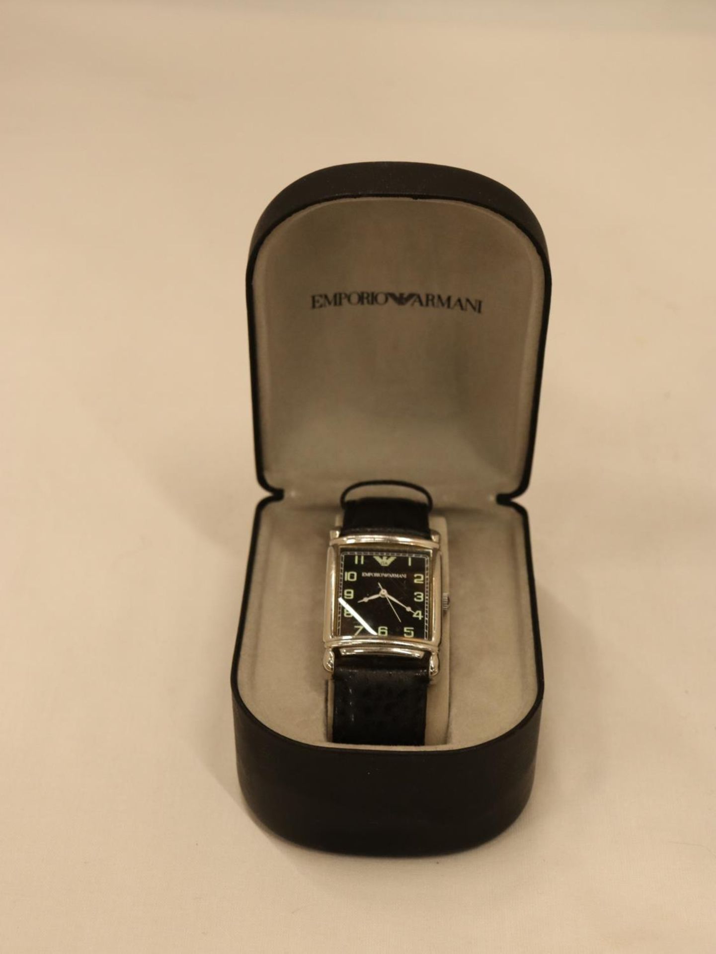 AN EMPORIO ARMANI WRISTWATCH, BOXED - Image 3 of 5