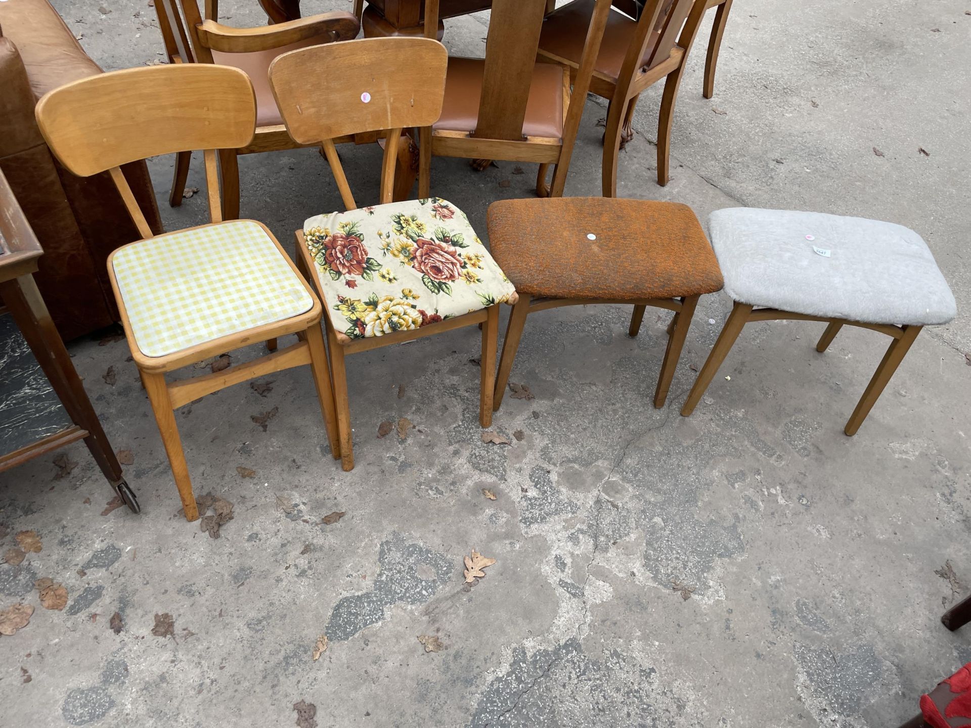 A PAIR OF SMALL RETRO KITCHEN CHAIRS AND A PAIR OF RETRO DRESSING STOOLS