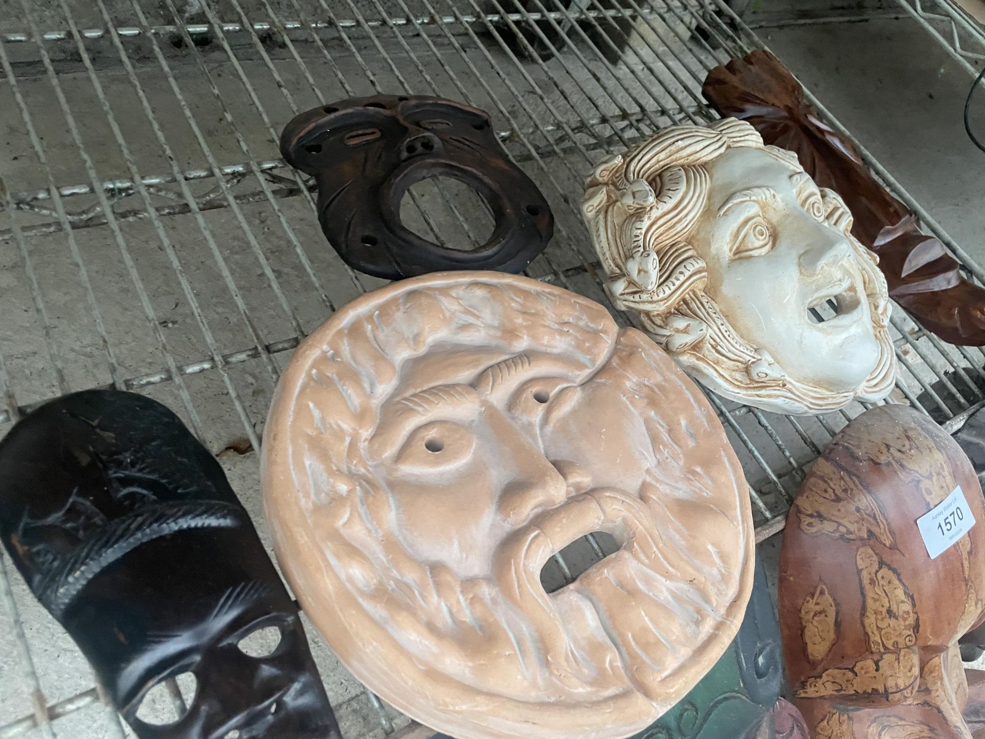 AN ASSORTMENT OF TREEN CARVED TRIBAL MASKS AND FURTHER CERAMIC MASKS ETC - Image 3 of 3