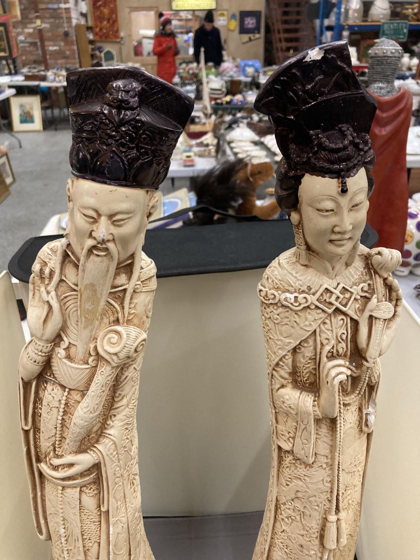 A PAIR OF ORIENTAL FIGURES - 22 INCH TALL - Image 2 of 4