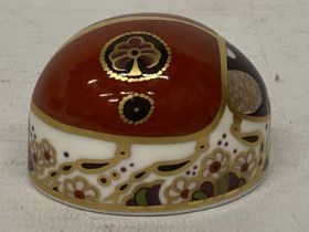 A ROYAL CROWN DERBY LADYBIRD WITH GOLD STOPPER