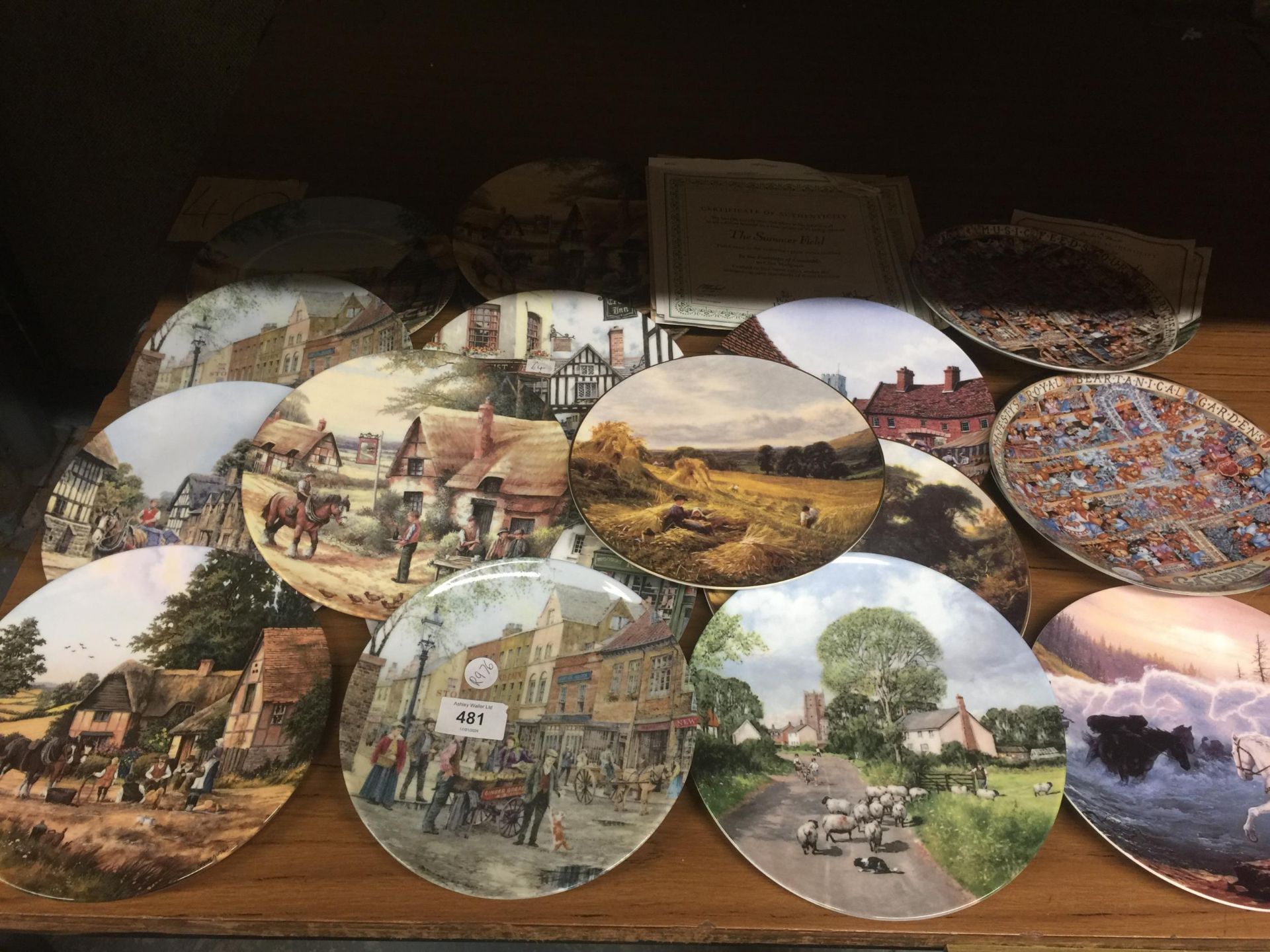 VARIOUS COLLECTORS PLATES TO INCLUDE SHIRE HORSE THEME