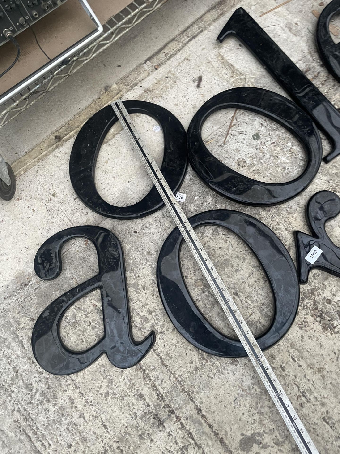 AN ASSORTMENT OF PLASTIC SIGN MAKING LETTERS - Image 2 of 2