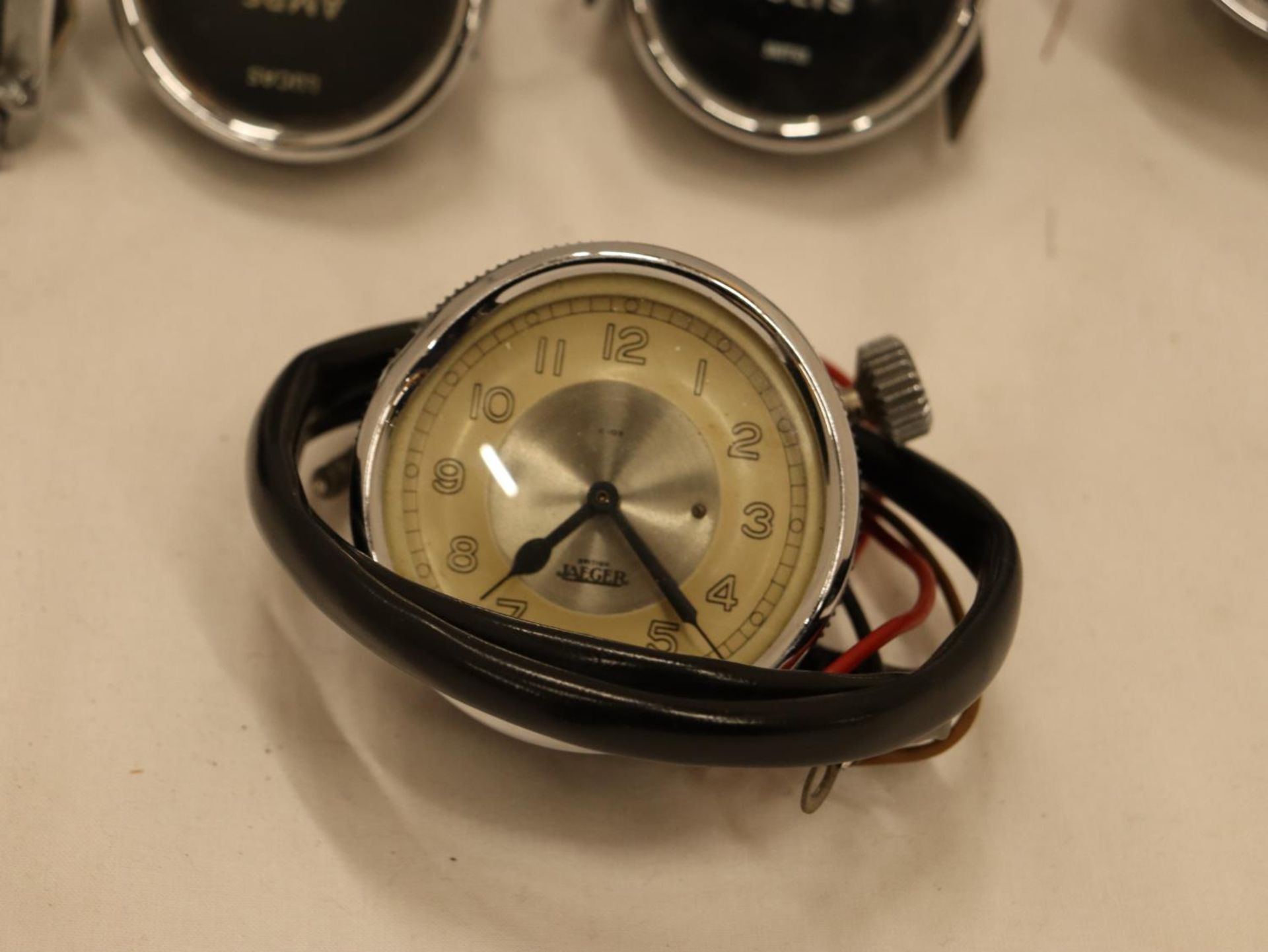 FIVE VINTAGE CAR CLOCKS/GAUGES - Image 6 of 7