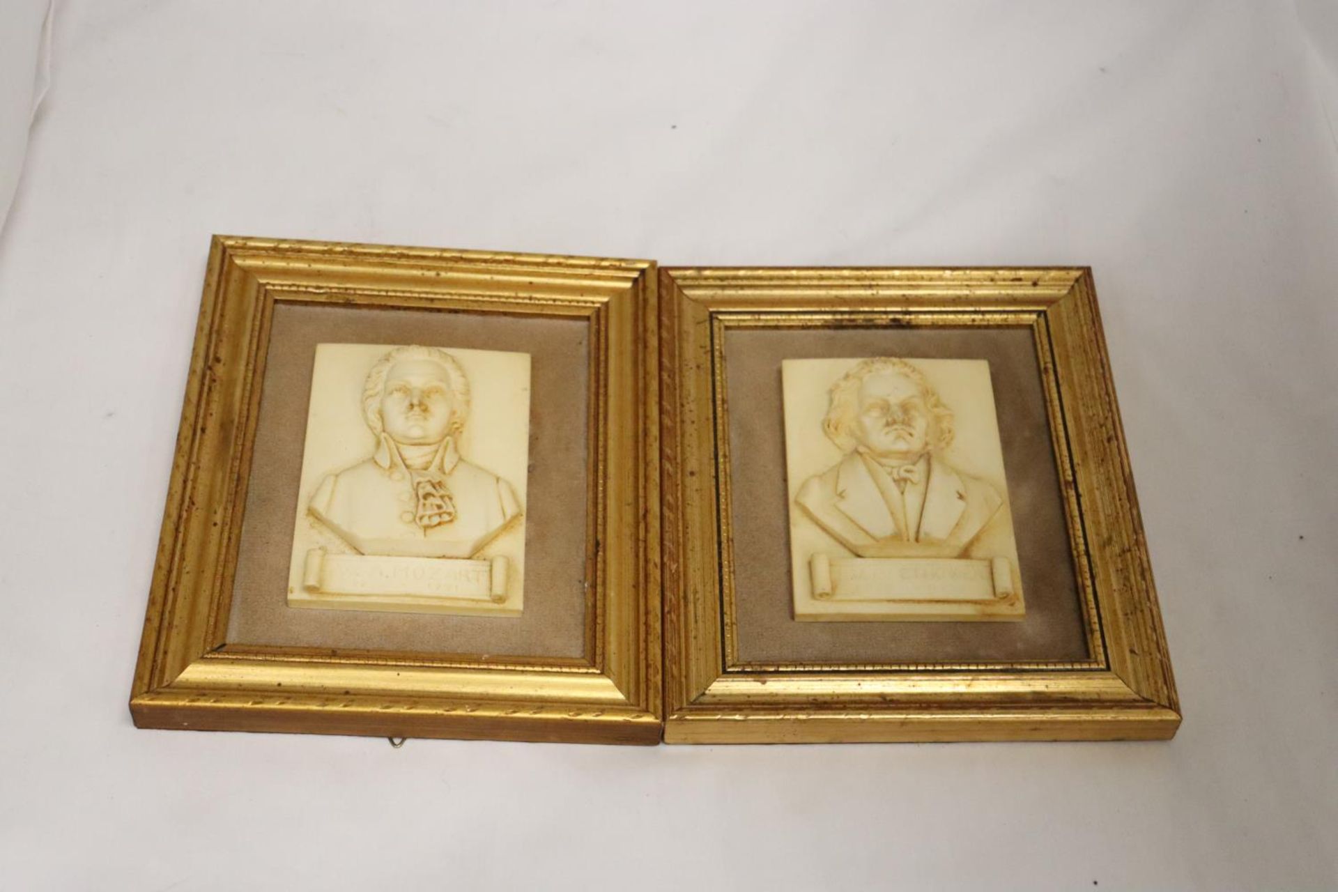 TWO GILT FRAMED 3D IMAGES OF BEETHOVEN AND MOZART, 19CM X 22CM